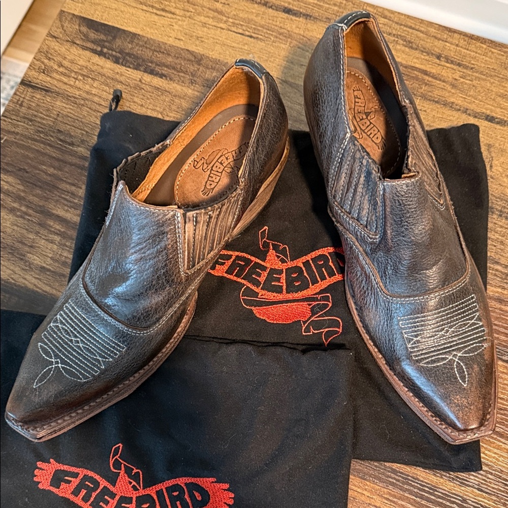 Freebird Women Brown Leather ankle boots
